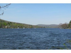 Lake Waramaug Real Estate - 369 Lake ROAD WARREN, CONNECTICUT 06777