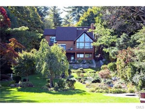 Candlewood Lake Real Estate - 28 Greenwood Road , New Milford, CT 06776