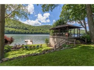 Candlewood Lake Real Estate - 48 Lake Drive, New Milford, CT 06776