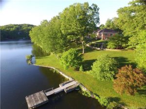 Lake Lillinonah - 20 Hidden Brook Drive , Brookfield, CT 06804