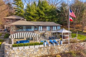 Candlewood Lake Real Estate - 910 Candlewood Lake Rd S., New Milford