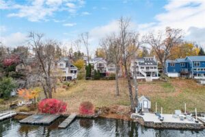 Candlewood Lake Real Estate - 53 Cedar Drive Danbury, CT 06811